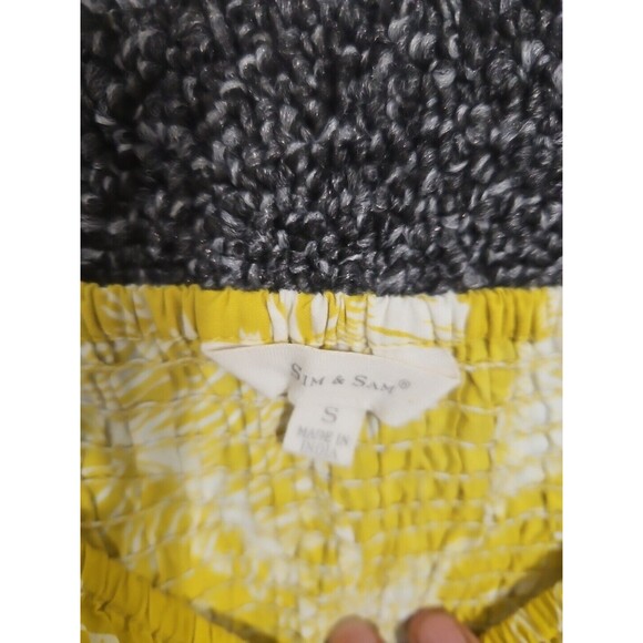 Sim & Sam Women's Top Blouse Puff Sleeve Yellow Floral Small S Crop Cotton NWT - Picture 3 of 8